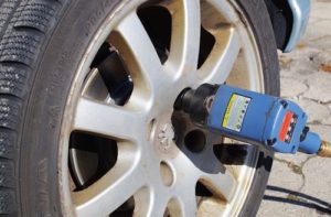 best impact wrench for changing tires fast